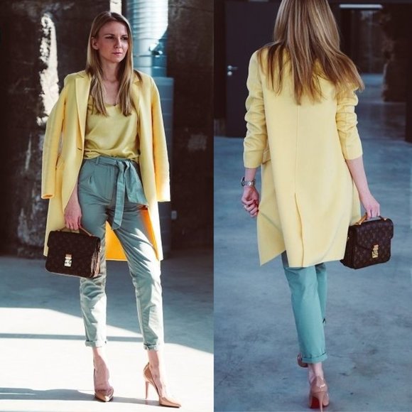 Zara Buttoned Wool Coat - Picture 2 of 10